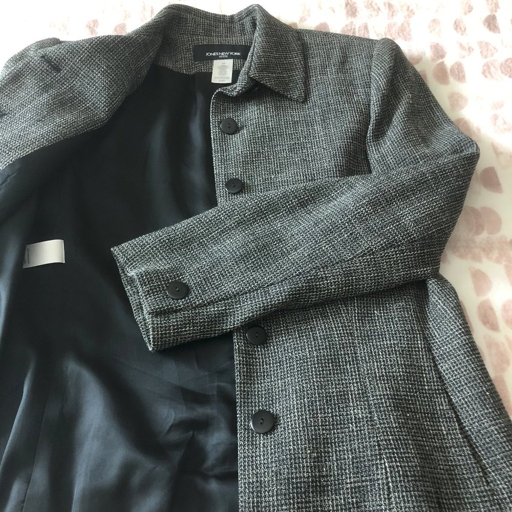 Jones Jacket - Picture 2 of 3